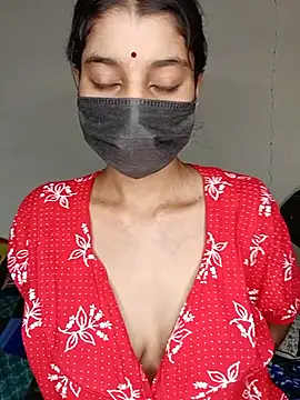 Erotic-Girl Show in webcam