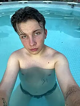 marcus_euphoria_ Show in webcam