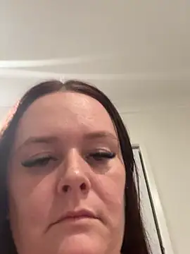 carinabro10 Live Chatraum