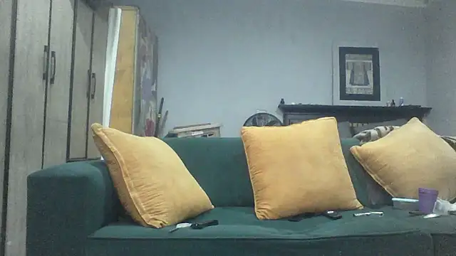 Winterslender Adlı Modelin Canlı Sohbet Odası