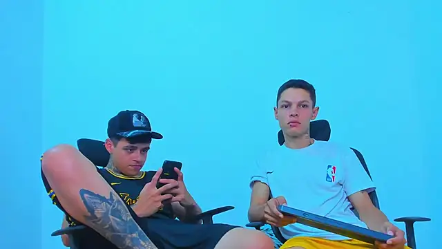Вебкам-шоу Thomas-Wil