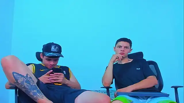 Thomas-Wil Adlı Modelin Web Kamerası Şovu