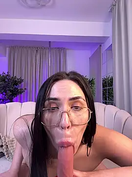 JulietNova Show in webcam