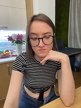 Chat +18 de Persephone_Kore ao vivo