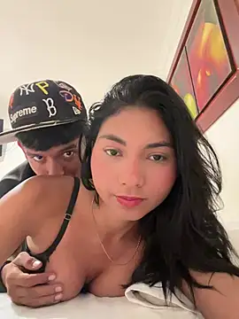 GeorgiandCoi Show Webcam
