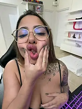 maferalvarexxx webkamerás műsora
