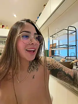 maferalvarexxx: вебкам-шоу