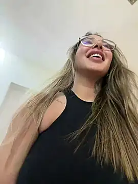 maferalvarexxx Шоу с уебкамера