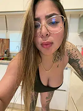 maferalvarexxx Шоу с уебкамера