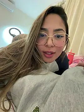 عرض كام maferalvarexxx