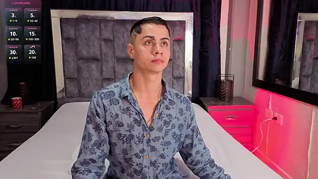 LeoMonnroe Webcam-Show