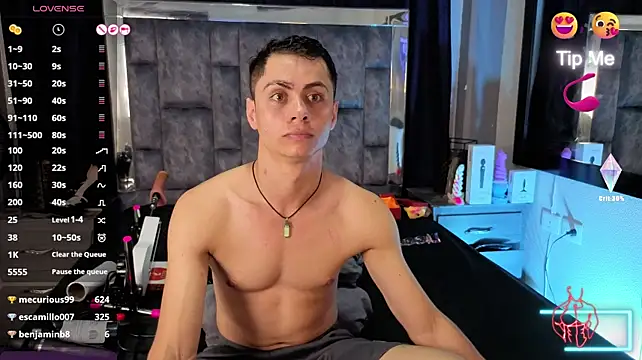 LeoMonnroe's Webcam Show