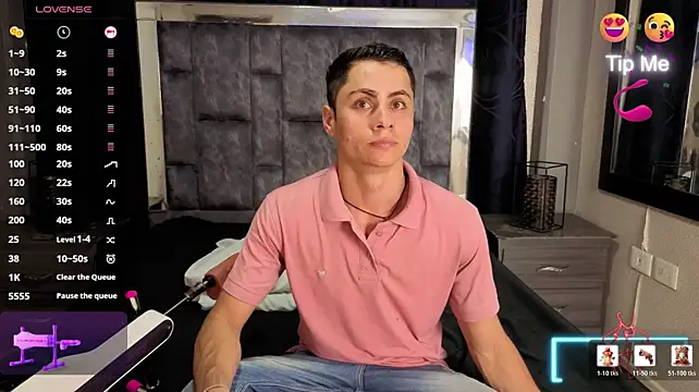 LeoMonnroen Webbikameraesitys