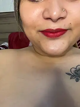 Rosy_BabyDoll's Webcam Show