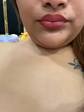 Pokazy przed kamerką – Rosy_BabyDoll