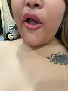 Rosy_BabyDoll's Webcam Show