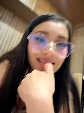 Veronica_Wins_ 现场XXX聊天