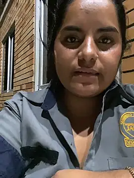 Isabel_3のウェブカメラショー