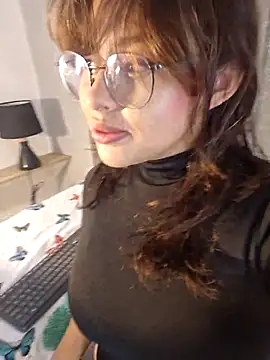 Онлайн чат XXX rosse_taylorx1