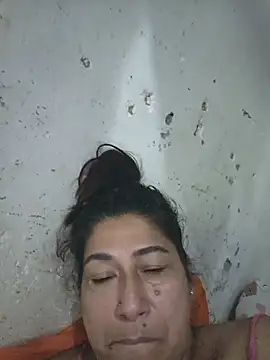 دردشة PatriciaGrajales الجنسية المباشرة