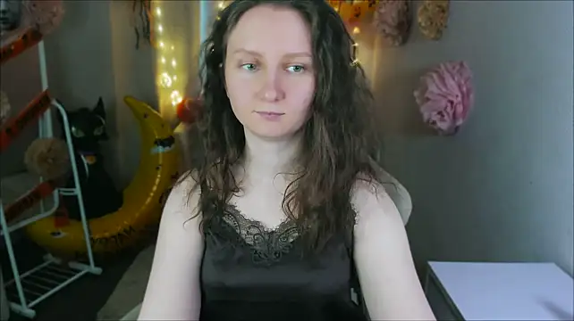 צ'אט XXX בשידור חי של SunshineBlaze