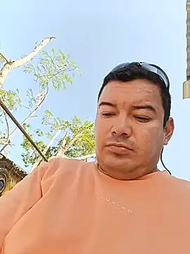 Romeo_sex15 Webcam-Show