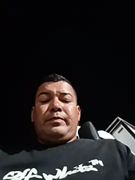 Chat +18 de Romeo_sex15 ao vivo