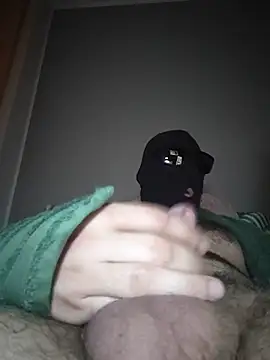 Show modela Diogenez69 na web-kameri