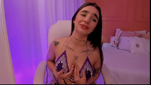 Abriil_cutee's Live XXX Chat