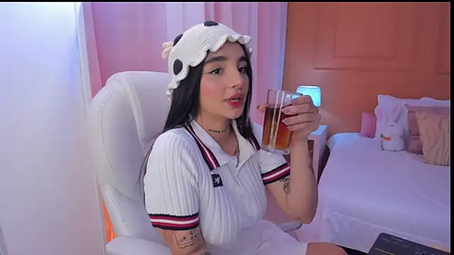 Abriil_cutee's Live XXX Chat
