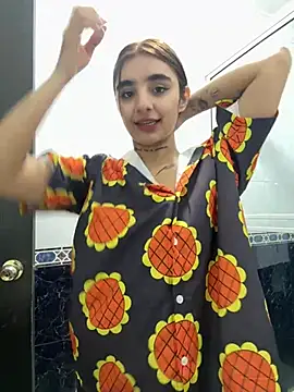 Abriil_cutee: απευθείας συνομιλία ΧΧΧ