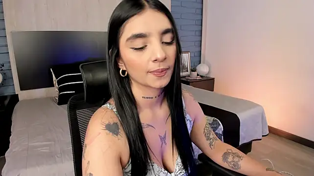 Chat +18 de Abriil_cutee ao vivo