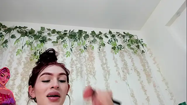lizz_lunna's Webcam Show