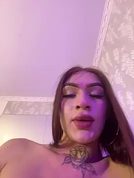 lizz_lunna's Webcam Show