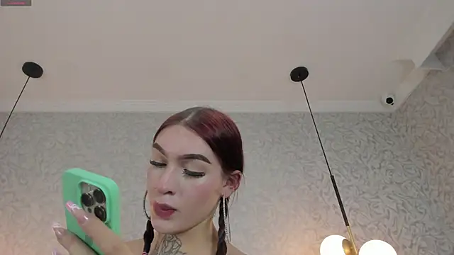 lizz_lunna's Webcam Show