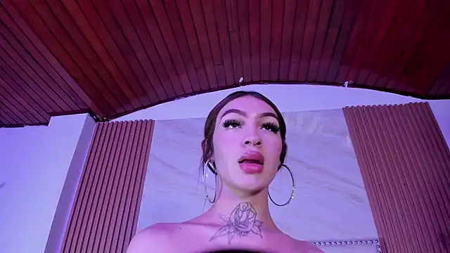 lizz_lunna Pertunjukan Webcam
