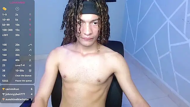 Axel_fox77 Show in webcam