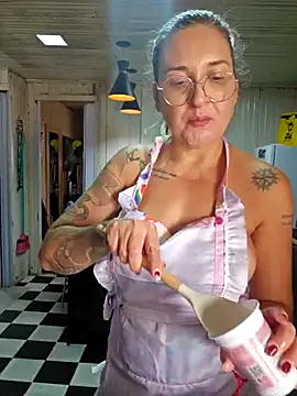 XXX chat uživo modela BellaFortuneGaucha
