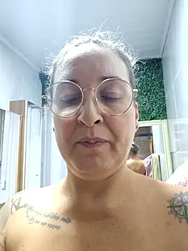 Chatroom XXX en direct de BellaFortuneGaucha