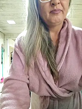 Chat +18 de BellaFortuneGaucha ao vivo