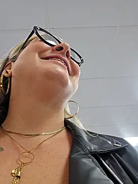 Show de BellaFortuneGaucha na webcam