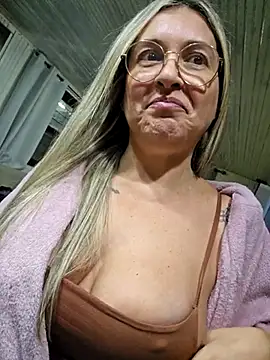 Chat XXX ao vivo de BellaFortuneGaucha