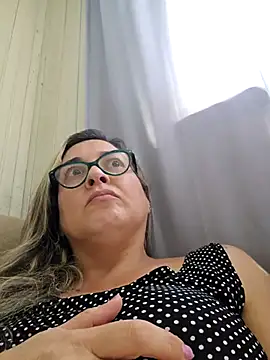Show de BellaFortuneGaucha na webcam