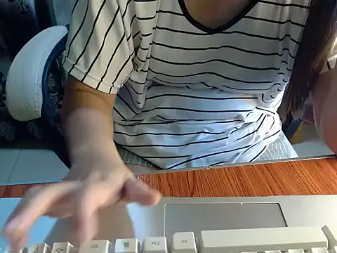 Abby_Wet_Fuck Pertunjukan Webcam
