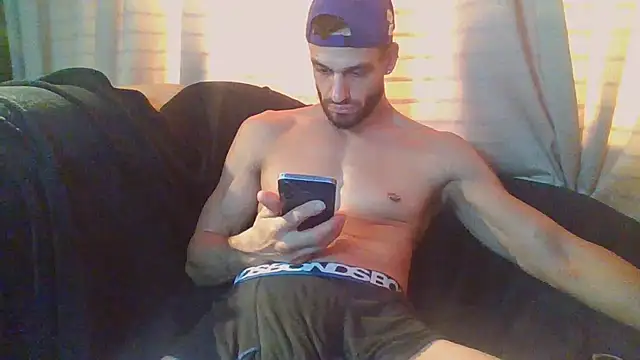 Maxpac_roccox Adlı Modelin Canlı XXX Sohbeti