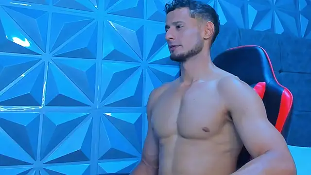 Adonys_Lewis_'s Webcam Show