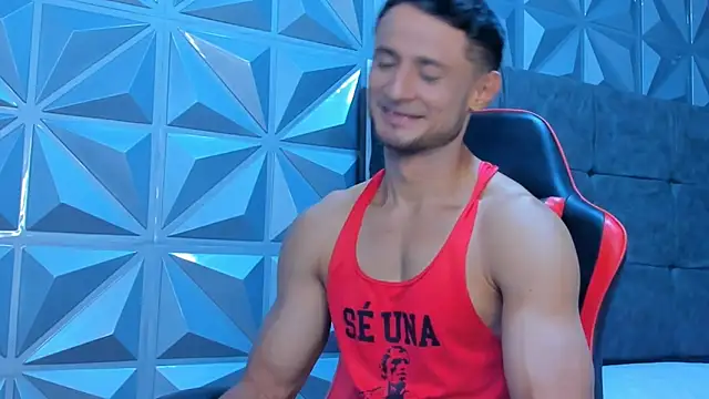 Adonys_Lewis_ Show Webcam
