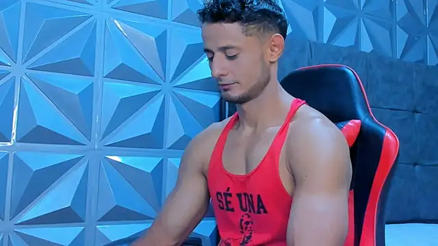 Adonys_Lewis_ Pertunjukan Webcam