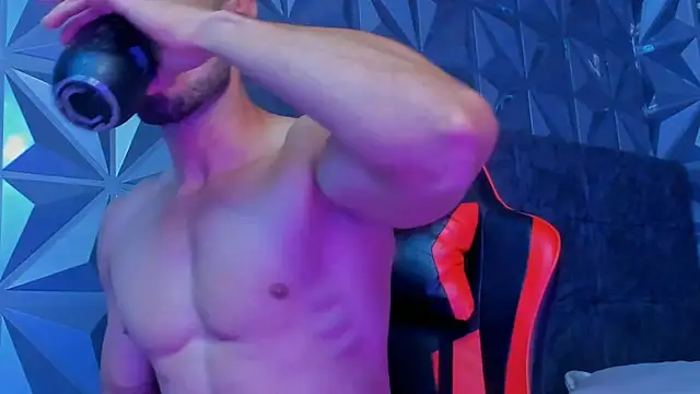 Adonys_Lewis_ Show Webcam