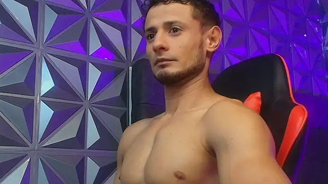 Adonys_Lewis_ 网络视讯表演